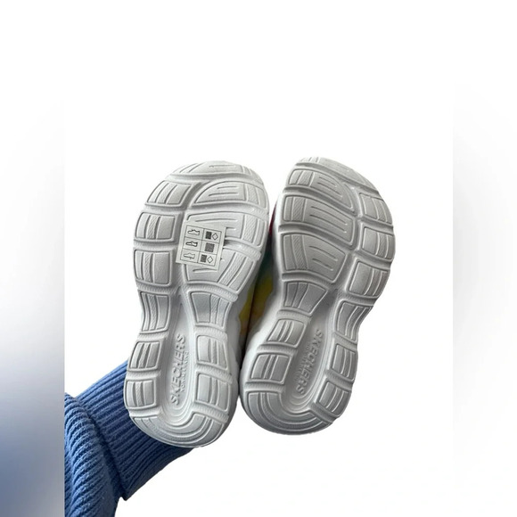 NWOT Skechers Girls Light Up Athletic Shoes in Pink/Multi Colors size 7c - Picture 6 of 7